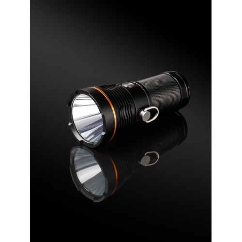 Прожектор «Титан 7», 30 Вт CREE 3600 лм, 4х18650, IPX5, Type-C, TDM
